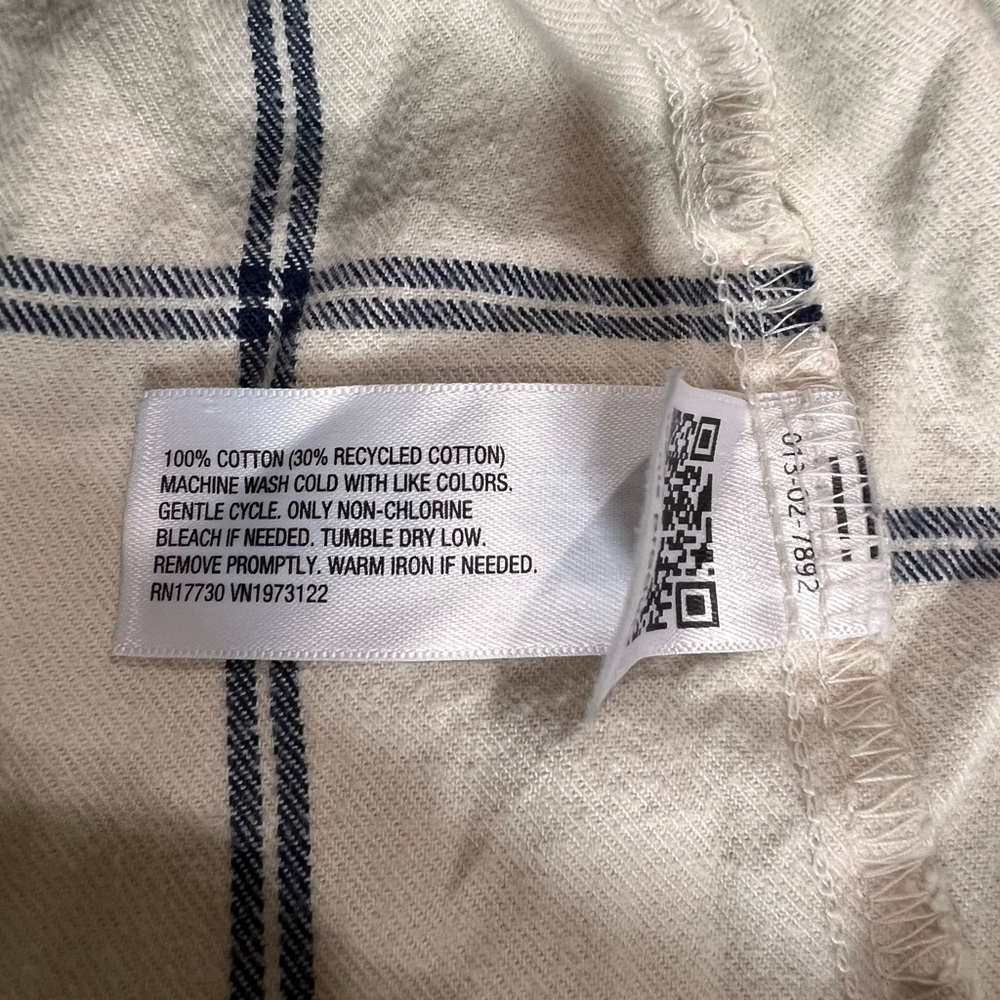 Universal Thread Oversized Plaid Button-Up Shirt … - image 3